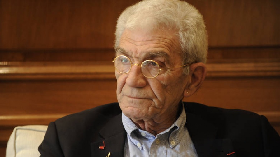 Άγνωστοι βανδάλισαν το σπίτι του Γιάννη Μπουτάρη