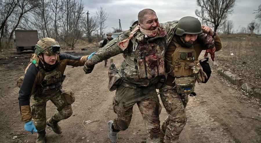 Σοκάρει Ουκρανός στρατολόγος: Νεκροί και ανάπηροι το 80% των στρατιωτών μας – Φρίκη... κλαίνε στην πρώτη γραμμή του μετώπου