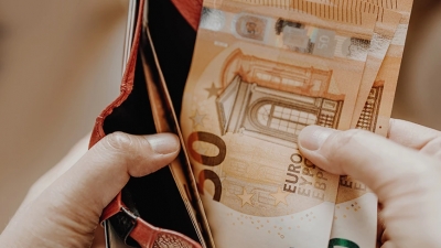 ΔΥΠΑ: Μέχρι αύριο 21/12 ανοιχτή η πλατφόρμα για τα 250 ευρώ σε μη επιδοτούμενους μακροχρόνια ανέργους