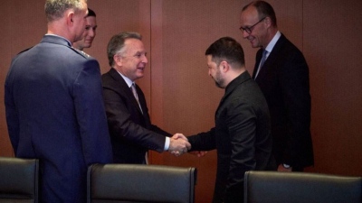 Σύνοδος ...φιάσκο στη Γερμανία - Οι ΗΠΑ πιέζουν ασφυκτικά την Ουκρανία για συμφωνία - Σε κλοιό ο Zelensky «δίνει» ΝΑΤΟ, ζητά εγγυήσεις