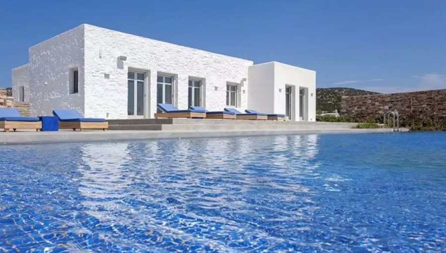 Βίλες και ξενοδοχεία στην Ελλάδα ψάχνουν οι Αμερικανοί - Αλμα 225% σε νέες κρατήσεις σε όλη την χώρα