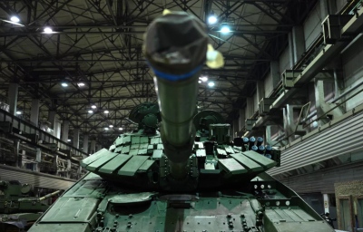 Το ρωσικό θαύμα: Η οικονομία μετατράπηκε σε πολεμική και άντεξε με αιχμή τις αμυντικές δαπάνες