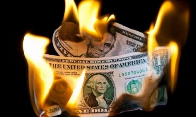 Το ρωσικό «όπλο» που φοβάται η Δύση δεν είναι οι πύραυλοι... – Πώς το τέλος του δολαρίου μπορεί να γονατίσει το ΝΑΤΟ