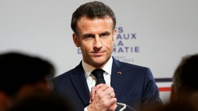 Macron - Γαλλία: «Η τάξη αποκαταστάθηκε»