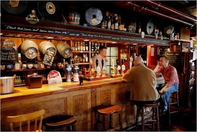 Βρετανία: Ελάτε στις παμπ ακόμα και χωρίς αλκοόλ