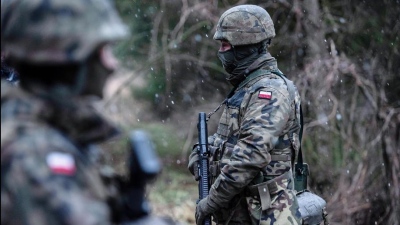 Βόμβα Πολωνίας: Να μην αποκλείουμε την αποστολή στρατού στην Ουκρανία