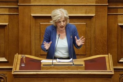 Αναγνωστοπούλου: Η κ. Μενδώνη διαψεύδει τη σύμβαση που έφερε στη Βουλή - Εξαπατά και το Κοινοβούλιο, αλλά και τον εαυτό της