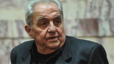 Η μεταφορά των τραπεζών από τον Δραγασάκη στον Φλαμπουράρη έχει στόχο την αναζήτηση άμεσων λύσεων