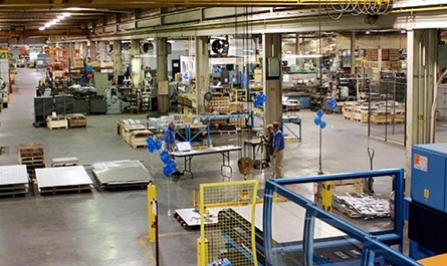 Συρρίκνωση κερδοφορίας για το 2018 προβλέπει η εταιρεία Crown Hellas Can