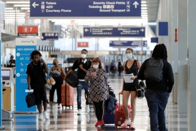 Όλο και περισσότερες χώρες της ΕΕ κλείνουν την πόρτα στους Αμερικανούς ταξιδιώτες