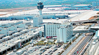 Σε ανοδική τροχιά κινήθηκε η επιβατική κίνηση των αεροδρομίων στο εννεάμηνο του 2019