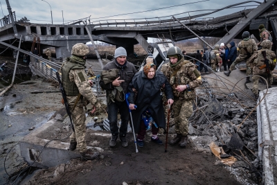 Απορρίπτει το Κίεβο πρόταση Μόσχας για ανθρωπιστικούς διαδρόμους - Οδηγούσαν άμαχους Ουκρανούς σε Ρωσία, Λευκορωσία