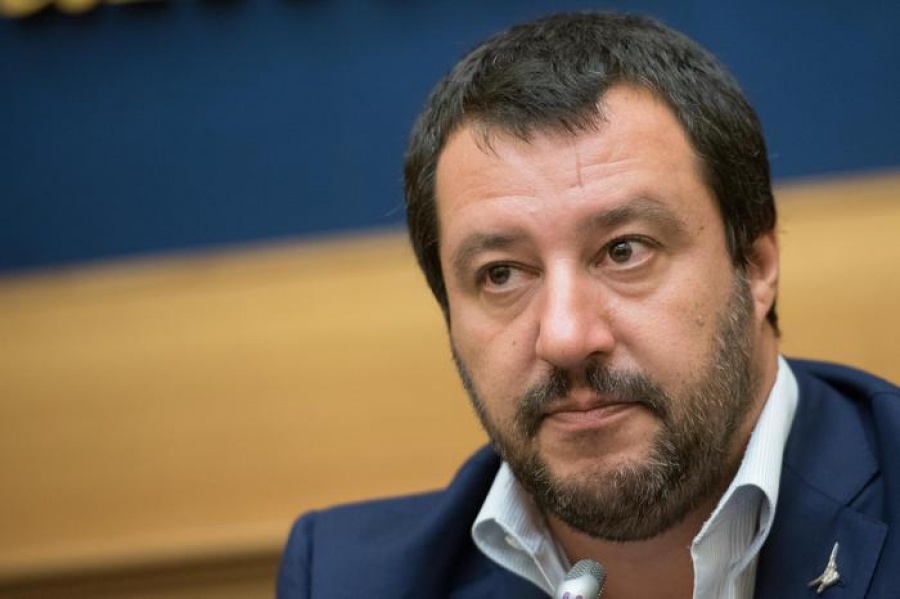 Salvini: Ανεξάρτητη από τις πολυεθνικές και τους επενδυτές η ιταλική κυβέρνηση - Κάποιοι κερδοσκοπούν εναντίον μας