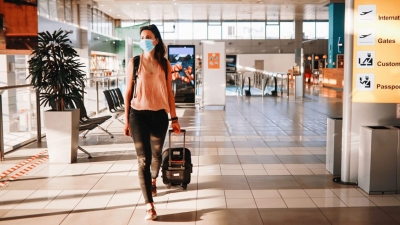 Χώρες εκτός πράσινης λίστας επιλέγουν οι Βρετανοί τουρίστες