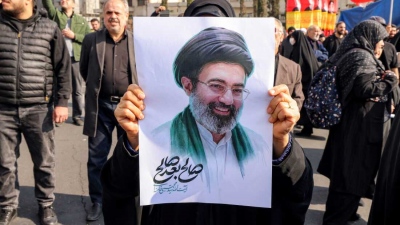 «Ο Mojtaba Khamenei έχει παραμορφωθεί, φοβάται» - Αμερικανική επιχείρηση αποδόμηση μετά το τελεσίγραφο του Ιρανού ηγέτη