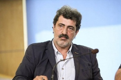 Σκληρή επίθεση Πολάκη σε Σημίτη: Να πάει να κρυφτεί σε καμία τρύπα