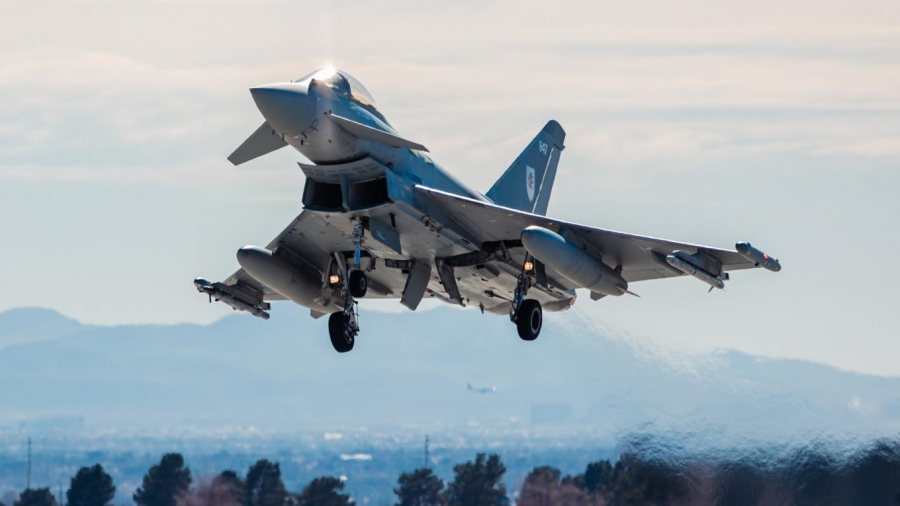 Βρετανικά μαχητικά κατέρριψαν και αναχαίτισαν drones που κατευθύνονται προς την Ιορδανία και το Μπαχρέιν (vid)