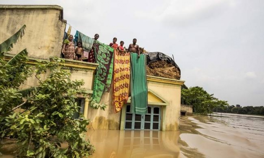 Ξεπέρασαν τους 80 οι νεκροί από τις καταστροφικές πλημμύρες στην Ινδία