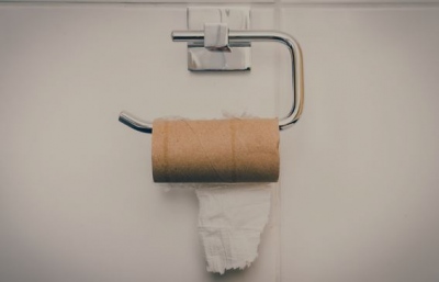 Ούτε χαρτί υγείας – Κίνδυνος για ΗΠΑ μετά τους δασμούς Trump σε Καναδά