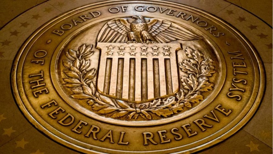 Fed: Όχι σε αύξηση των επιτοκίων μέχρι o πληθωρισμός να φτάσει τουλάχιστον στο 2%