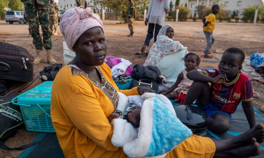 Κόλαση στο Σουδάν -  Περισσότεροι από 40 νεκροί από επίθεση παραστρατιωτικών σε καταυλισμό εκτοπισμένων