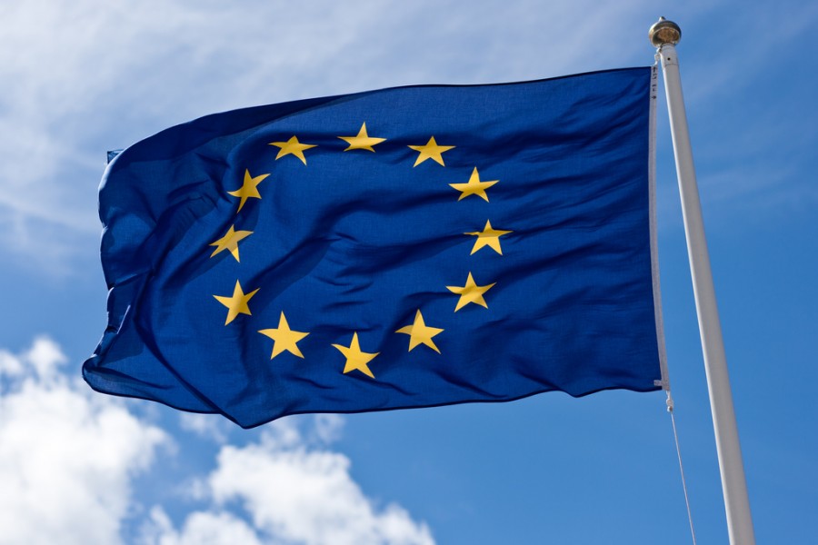 ΕΕ: Τάσσεται υπέρ των κυρώσεων σε όσους παραβιάζουν το εμπάργκο όπλων στη Λιβύη
