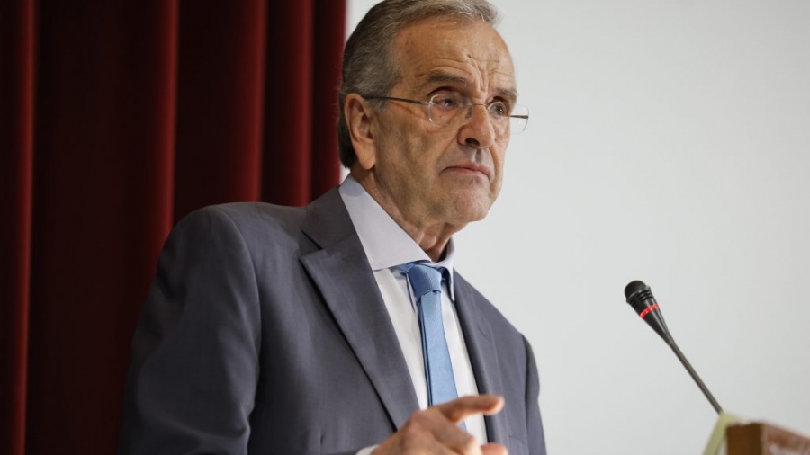 Παρέμβαση Σαμαρά για Τέμπη: Έχουν δίκιο οι γονείς να ζητούν εκταφή των σορών των παιδιών τους