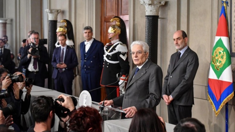 Νέο πολιτικό αδιέξοδο στην Ιταλία - Σε πρόωρες εκλογές οδηγεί η αδιαλλαξία της Λέγκας για τον υπουργό Οικονομικών