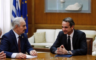 Διπλωματική αντεπίθεση της Αθήνας σε πολλά μέτωπα για την Λιβύη και με στόχο την ακύρωση της συμφωνίας Τουρκίας GNA