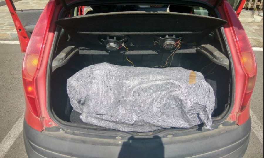 Σύλληψη ενός 20χρονου αλλοδαπού για παράβαση του Εθνικού Τελωνειακού Κώδικα στο Ηράκλειο