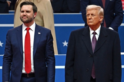 Βόμβες Trump: Οι εικόνες της Θέουτα προειδοποίηση αν επιστρέψουν οι Δημοκρατικοί - Vance: Ευτυχώς ο Πρόεδρος προστατεύει τα σύνορα