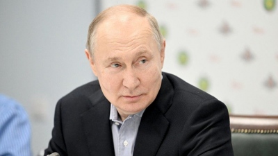 Putin: Ρωσική υπηκοότητα στους αλλοδαπούς που πολεμούν στην Ουκρανία