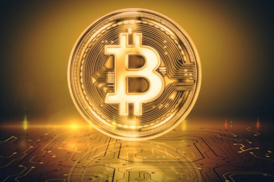 Ελάχιστες διακυμάνσεις στα ψηφιακά νομίσματα – Πλησιάζει τα 7.100 δολάρια το Bitcoin