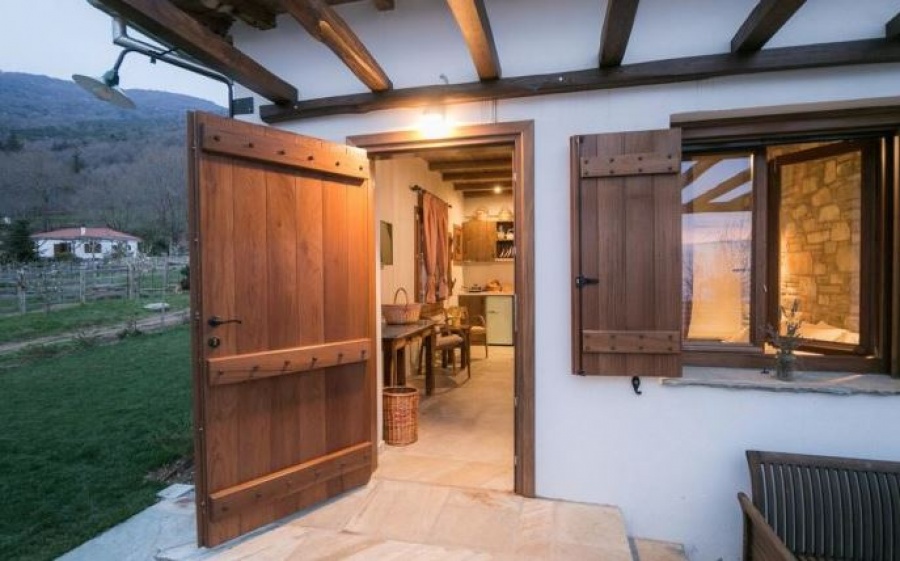 “Να μπει τάξη στις βραχυχρόνιες μισθώσεις”, ζητούν οι ιδιοκτήτες τουριστικών καταλυμάτων της Θεσσαλίας