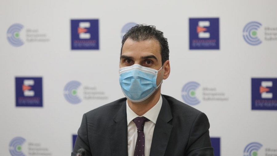 Θεμιστοκλέους: Τέταρτη δόση του εμβολίου για τους ανοσοκατεσταλμένους, όχι για το γενικό πληθυσμό