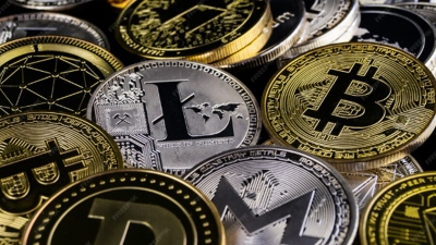 Αξίζει η επένδυση σε κρυπτονομίσματα το 2025;