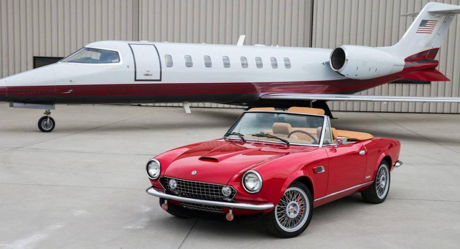 Αυτό το ηλεκτρικό Fiat 124 Spider κοστίζει 127.000 ευρώ