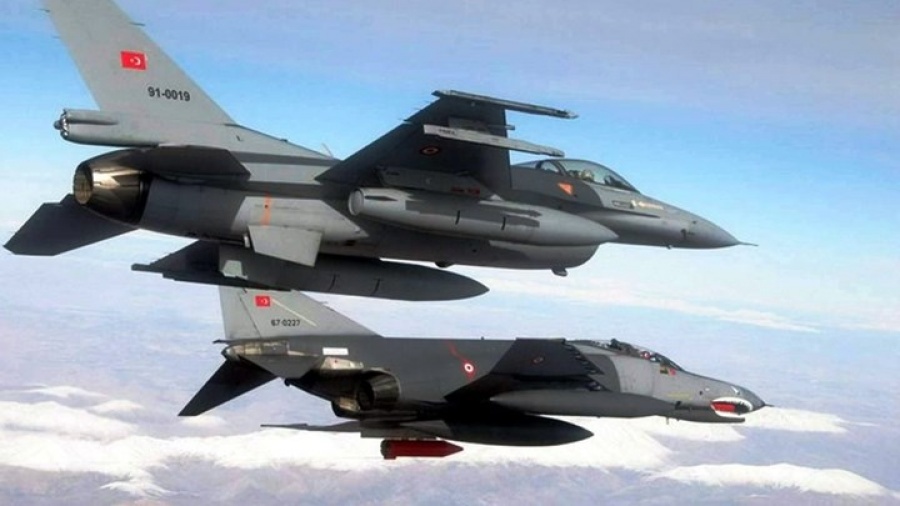 Συνεχείς τουρκικές προκλήσεις στο Αιγαίο - 32 παραβιάσεις και μια εικονική αερομαχία