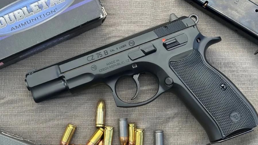 Λογιστές εναντίον μηχανικών: CZ και Ruger καταργούν εμβληματικά μοντέλα όπλων