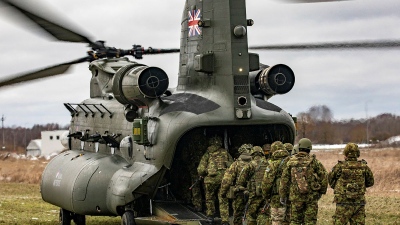 Βόμβα από τη Βρετανία: Γιατί είναι αδύνατη η μακράς διαρκείας παραμονή ευρωπαϊκών στρατευμάτων στην Ουκρανία