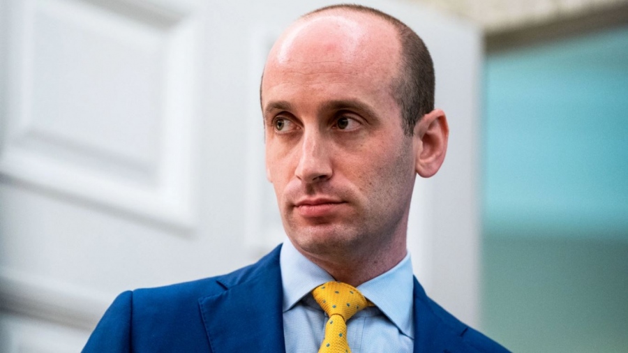 Ανατροπή - Ο Stephen Miller προαλείφεται για τη θέση του Συμβούλου Εθνικής Ασφαλείας του Trump