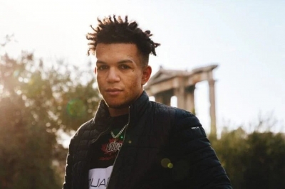 Συνελήφθη ο τράπερ Thug Slime για ναρκωτικά - Έκανε άσεμνες χειρονομίες σε δημοσιογράφους έξω από τα δικαστήρια