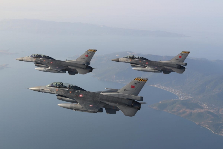 Ολοκληρώθηκαν οι τεχνικές συνομιλίες ΗΠΑ - Τουρκίας για τα F16 - Επιμένει στο «όχι» ο Menendez