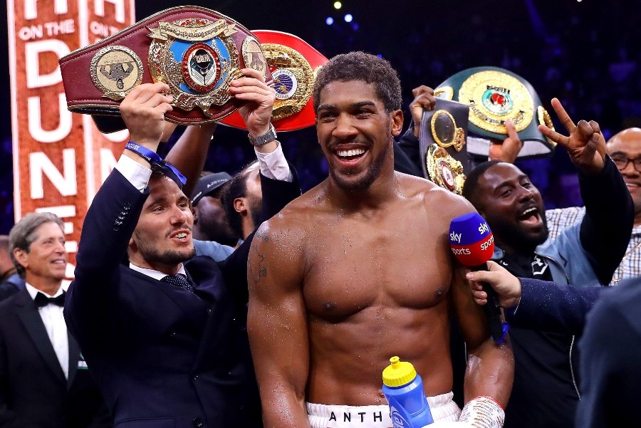 Fury vs Joshua: «Βολές» του μάνατζερ του Fury προς τον Joshua - «Δεν ανήκει στην ελίτ»