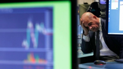 Σε οριακή πτώση η Wall Street, στο απόηχο των Walmart, Home Depot - Στο -0,51% ο Nasdaq, οριακά κέρδη για Dow 0,50%