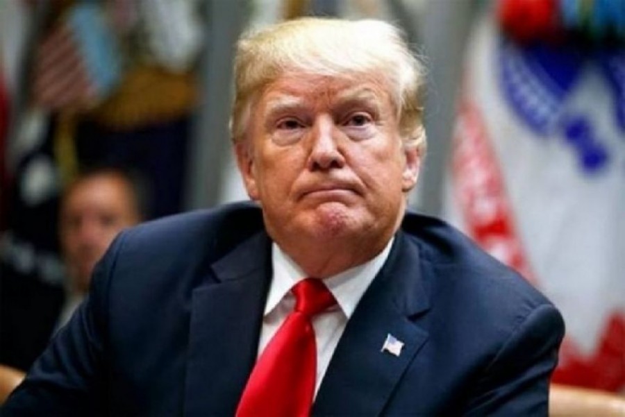 ΗΠΑ: Καταρρέει ο Trump - Εξετάζει χάρη... στον εαυτό του - Tο σχέδιο των Δημοκρατικών μετά το «όχι» Pence στην αποπομπή - Παραιτήσεις υπουργών