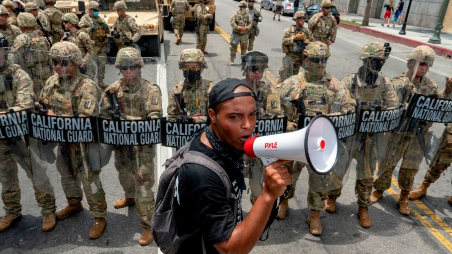 «Το Τέξας δεν θα ανεχθεί το χάος» - Η Εθνοφρουρά βγαίνει στους δρόμους ενόψει διαδηλώσεων