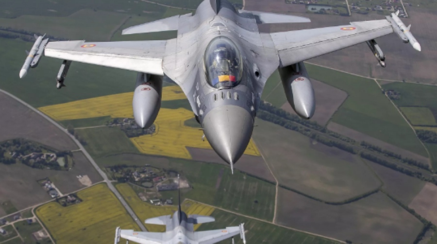 Έξι μήνες θα καθυστερήσει η παράδοση των μαχητικών F-16 από την Δανία στην Ουκρανία