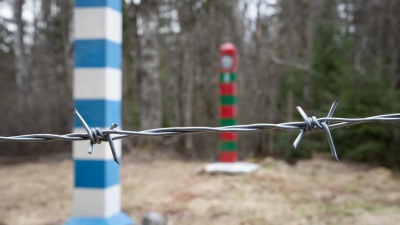 Ανατροπή - Ουκρανοί εγκαταλείπουν μαζικά τη χώρα τους και βρίσκουν καταφύγιο στη Λευκορωσία