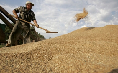 Zelenskiy: «75 εκ. τόνοι σιτηρών ενδέχεται να παραμείνουν έως το φθινόπωρο εγκλωβισμένα»